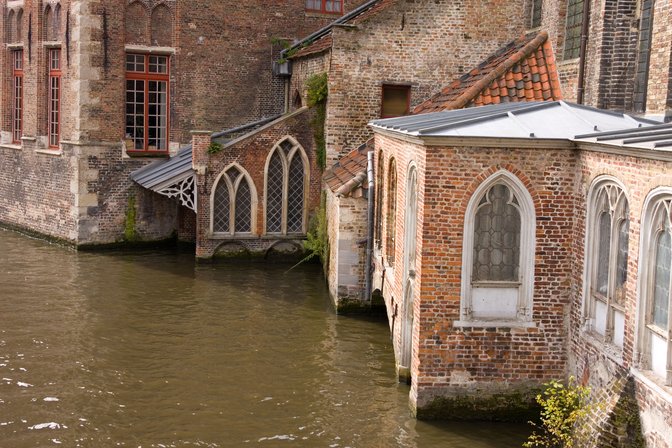 Many Canalside Windows