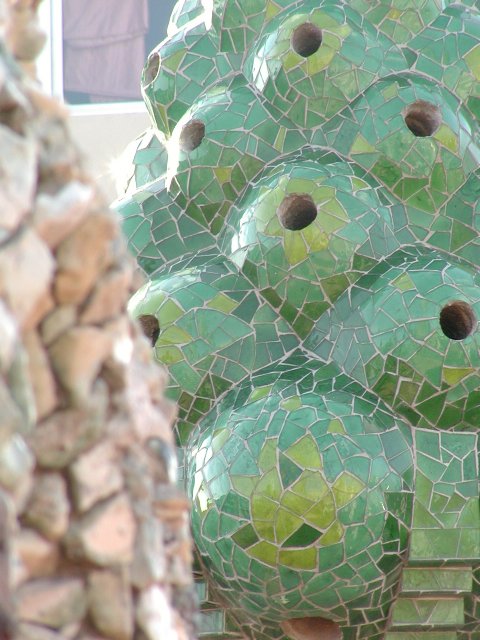 Palau G&uuml;ell rooftop, V