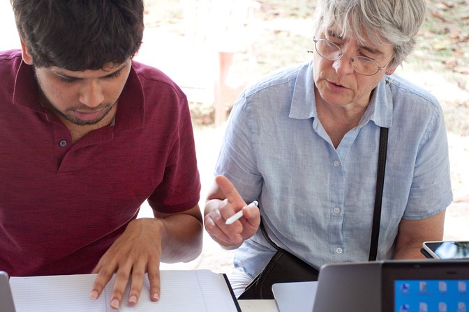 Kshitij Jain and Anna Lubiw