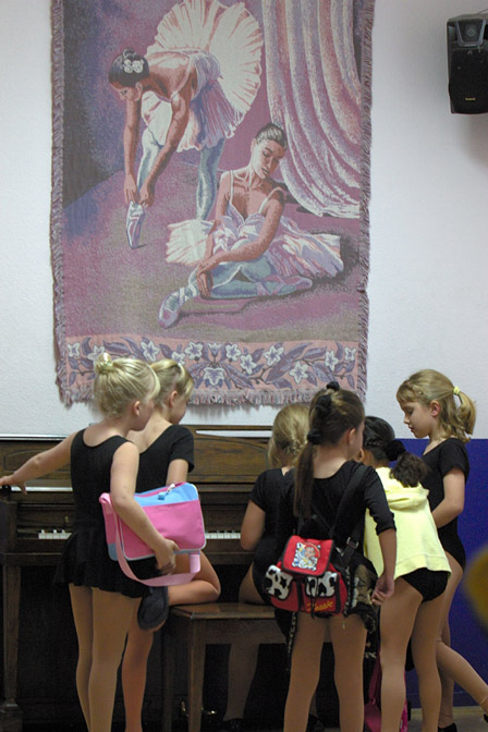 Warming up at the piano before the show