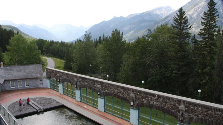 Cave And Basin Hot Springs, III