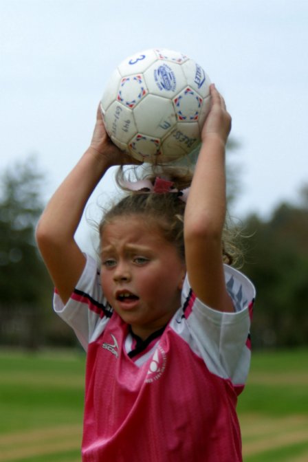 Chandler throw-in