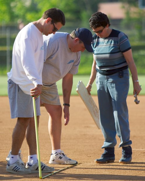 Placing the pitcher's plate