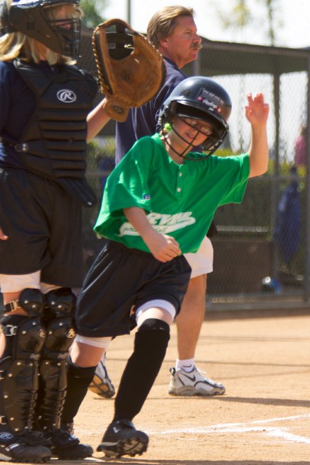 Megan comes home for the Hot Shots' second point