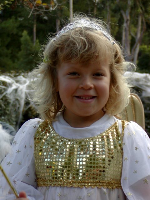 Alaina as an Angel