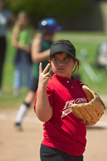 Rally Monkey Vanessa signals two down