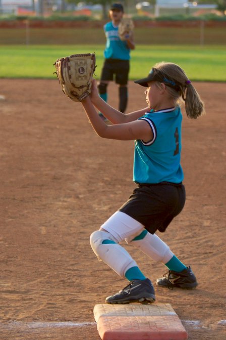 Taylor catches a rocket from Allie