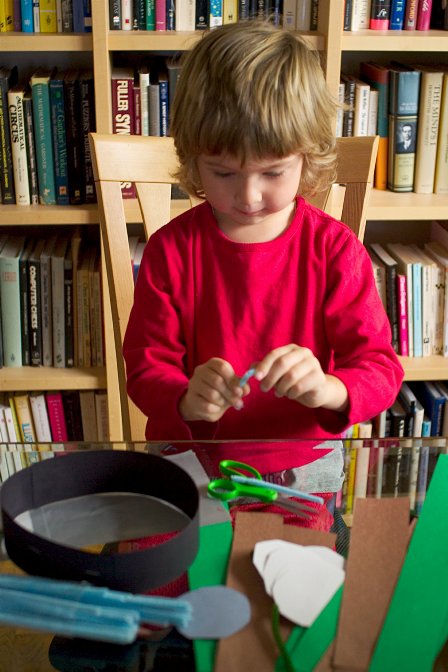 Nico makes himself a hat