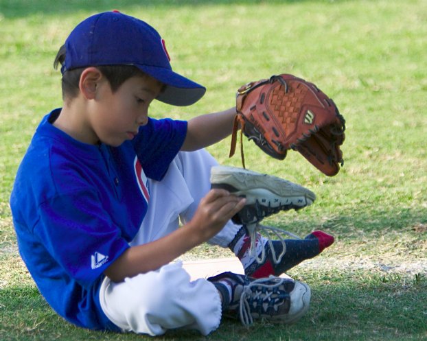 The Cub first baseman takes a shoe break