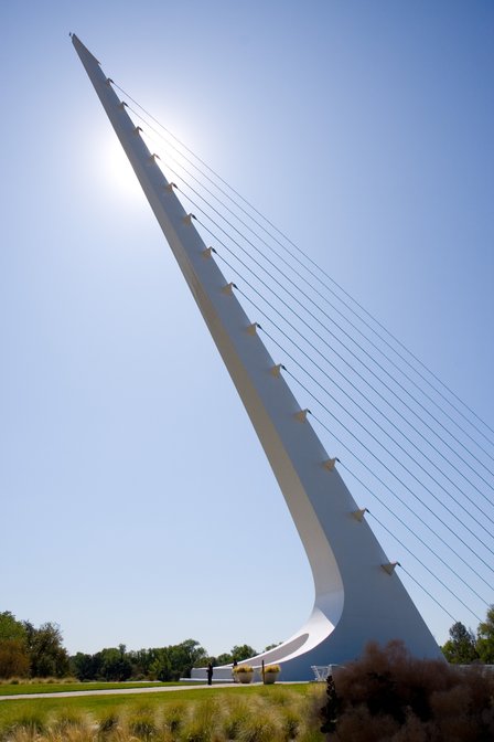 Sundial Bridge, V