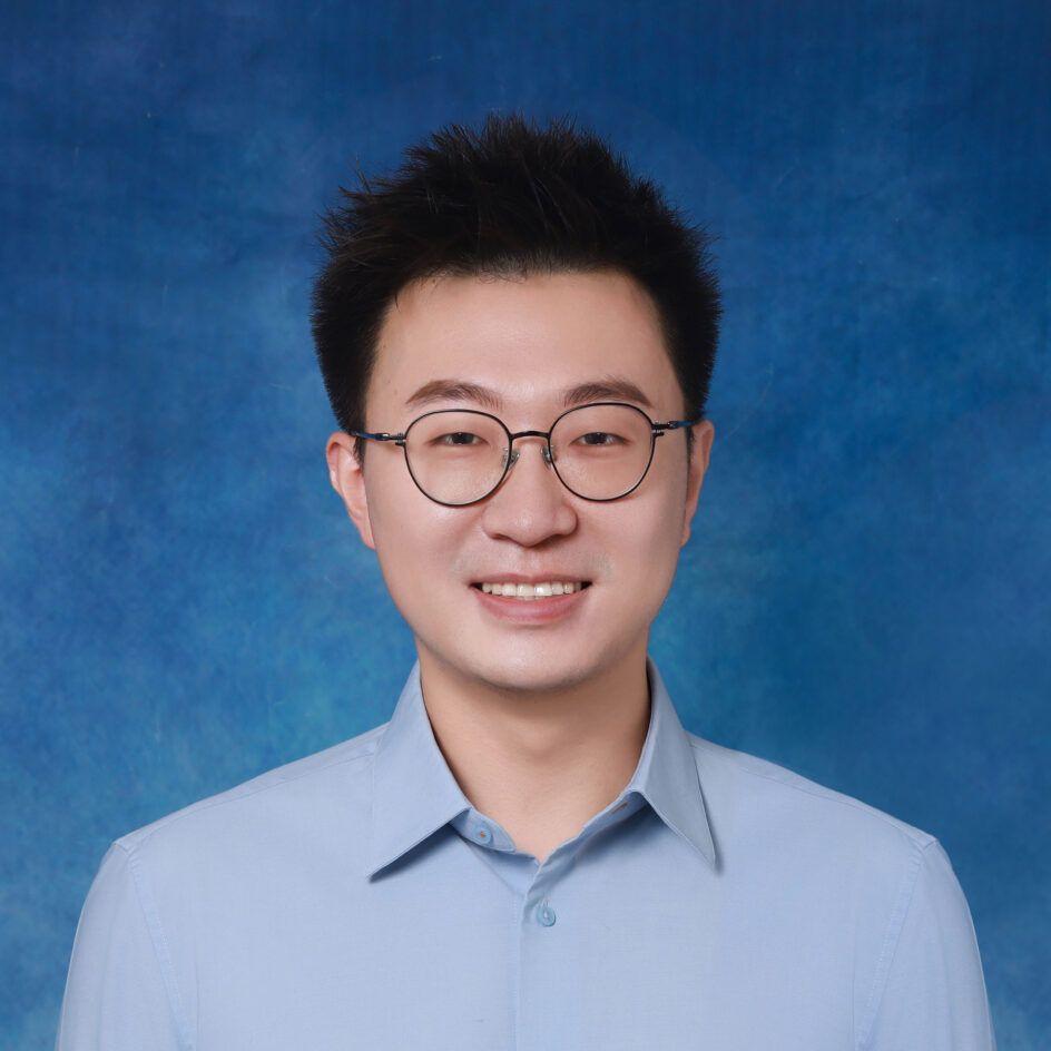 Wenzhuo Zhou headshot