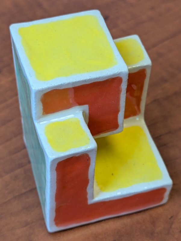 Bilaterally symmetric orthogonal permutohedron, oblique view